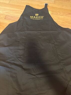 NWOT Kariban for MAILLE Maison Fondee en 1747 black cotton workers apron